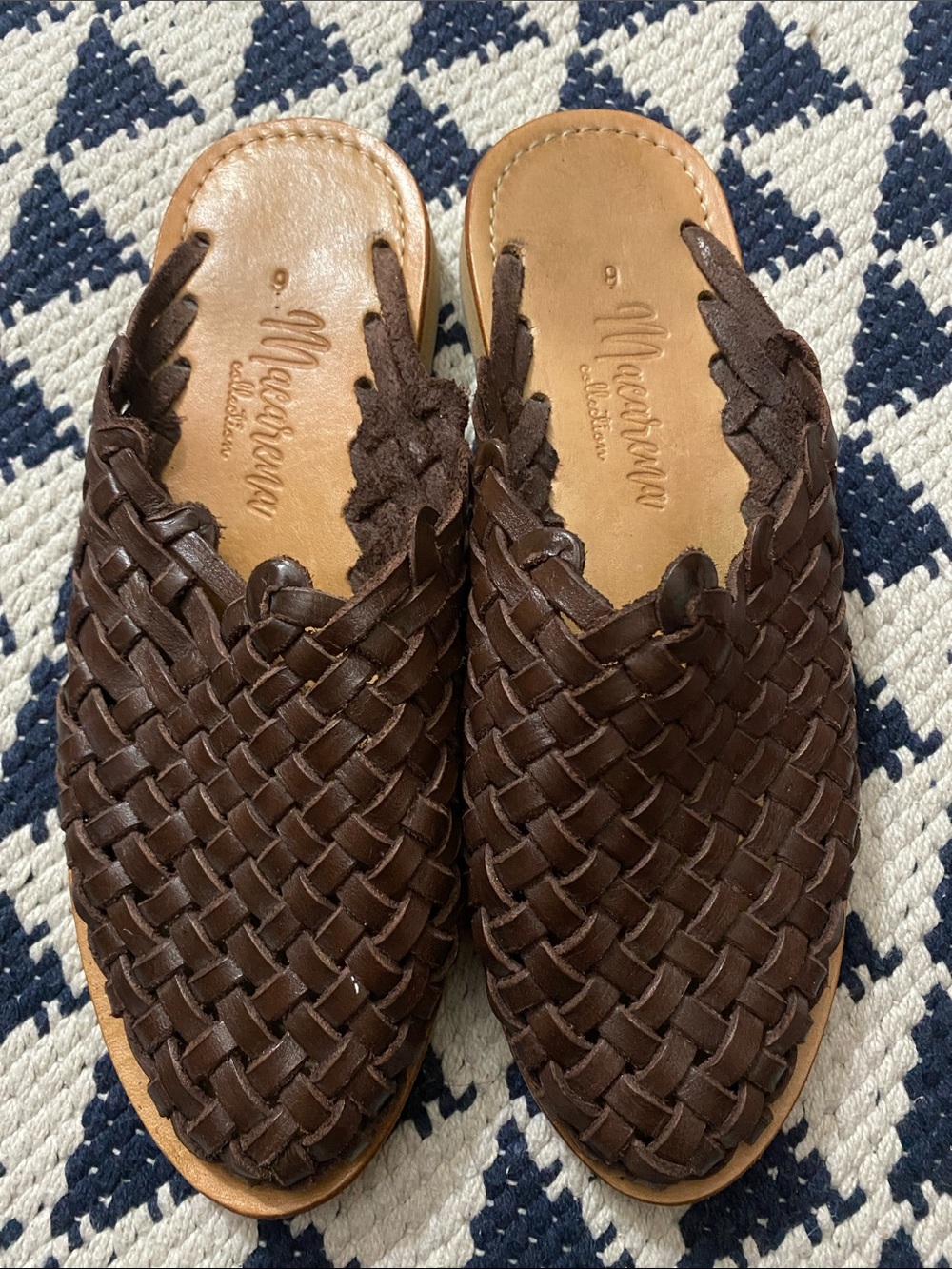 Macarena Collection Women's Brown Woven Leather Slip-On Mules